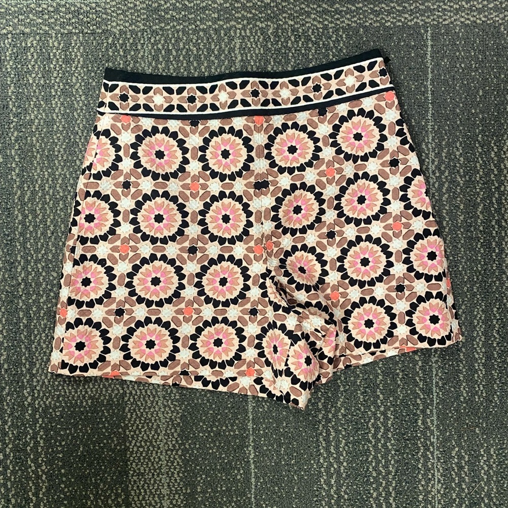 Kate Spade High Rise Floral Mosaic Jacquard Shorts Pink Black White Sz 0 - Picture 3 of 8